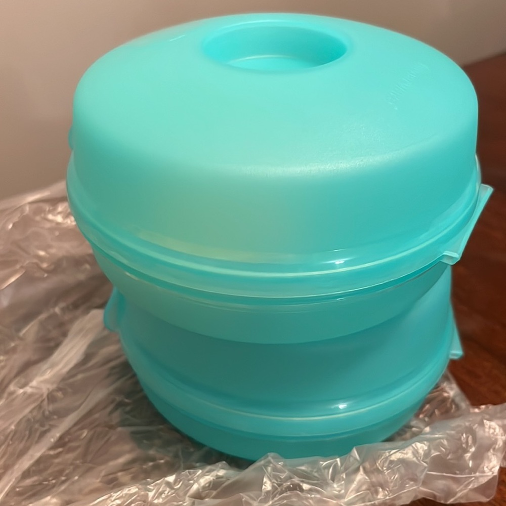 New Tupperware lunch essentials - Picture 2 of 8